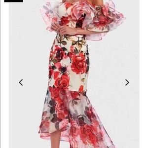 RED FOREVER UNIQUE DRESS IN SIZE 4. Worn once in perfect condition!!